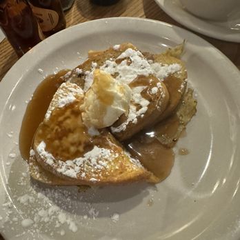 Cracker Barrel Old Country Store - Grandma's Sampler French Toast Breakfast - American Near Me - Charlotte, North Carolina Cracker Barrel Old Country Store - Grandma's Sampler French Toast Breakfast - American Near Me - Charlotte, North Carolina