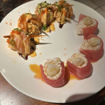 Hikari Sushi - Magnolia and Stuffed Tomato - Sushi Bars Near Me - Simi Valley, California