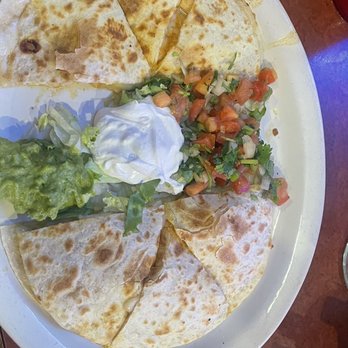 Los Pericos - Mexican Near Me - Willis, Texas