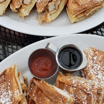 Morgans Restaurant - New American Near Me - Miami, Florida