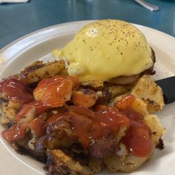 Kelly's Kitchen Cafe - Half a bacon, Benny