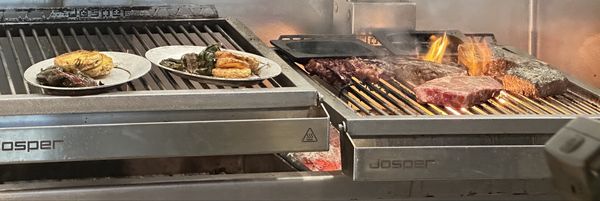 Rouser Restaurant by null