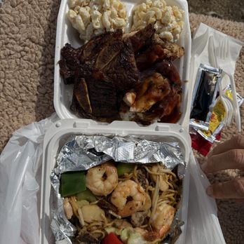 Thai Deli - Chow mein bbq short rib hawain chicken - Delis Near Me - Los Angeles, California