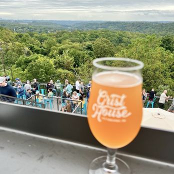 Grist House Command - Brewpubs Near Me - Noblestown, Pennsylvania