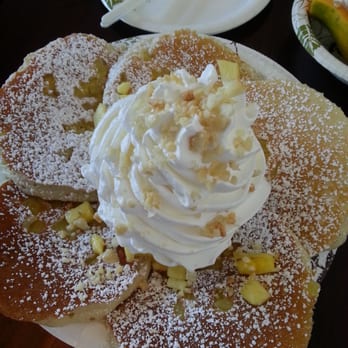 Eggs 'n Things - Waikiki Beach Eggspress - Pineapple mac-nut pancakes...so good! - Breakfast & Brunch Near Me - Honolulu, Hawaii