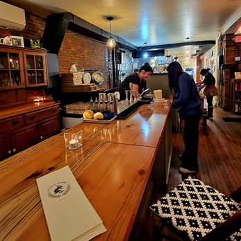 Rogue Rabbit - Cocktail Bars Near Me - Burlington, Vermont