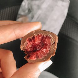 The Chocolate Bear Gift Shop - The BEST chocolate covered raspberries.