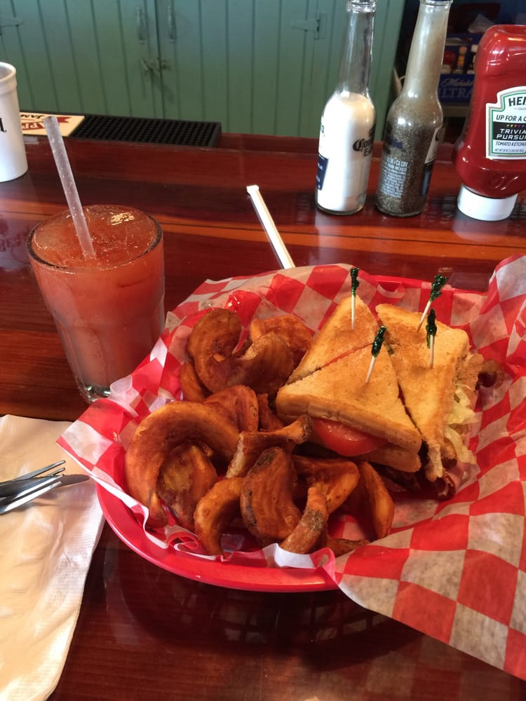 BUZZARD BAY PUB CLOSED Updated August 2024 35 Photos & 24 Reviews