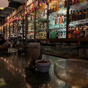 Pata Negra - Mexcal drink at the bar - Bars Near Me - Ciudad de Mexico, DIF