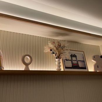Café de Paris - Hotels & Travel Near Me - Biarritz, 64