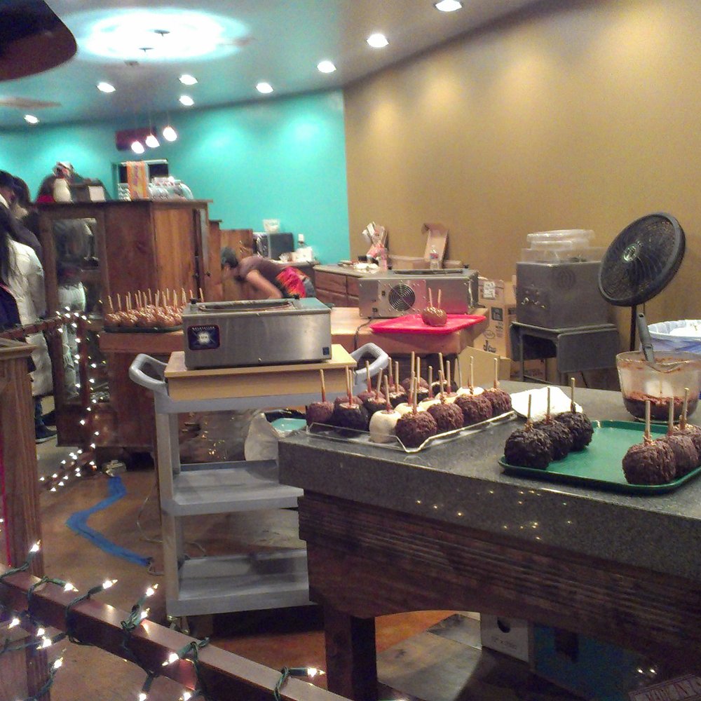 Chocolate Dude - Line was long...but the hot cocoa was worth it! - Coffee & Tea Near Me - Albuquerque, New Mexico Chocolate Dude - Line was long...but the hot cocoa was worth it! - Coffee & Tea Near Me - Albuquerque, New Mexico