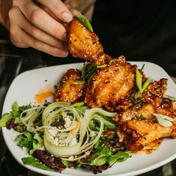 Off Broadway Drafthouse - Airway Chicken Wings