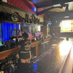 Old Ironsides - Bar area