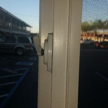 Motel 6 - window lock falling apart - not safe! - Hotels Near Me - Manteca, California