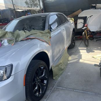 ACER Auto Body - Fixing gash on the side 2 twos blended into fender seamlessly - Body Shops Near Me - Spring Valley, California