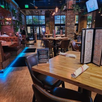 Batch New Southern Kitchen - New American Near Me - Delray Beach, Florida