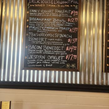 Huntley's Place - Breakfast & Brunch Near Me - Virginia Beach, Virginia Huntley's Place - Breakfast & Brunch Near Me - Virginia Beach, Virginia
