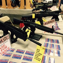 Crossroads of the West Gun Show