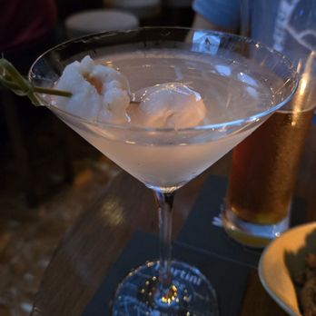 MARTINI BAR AT MEZZA9 - Updated December 2025 - 48 Photos & 23