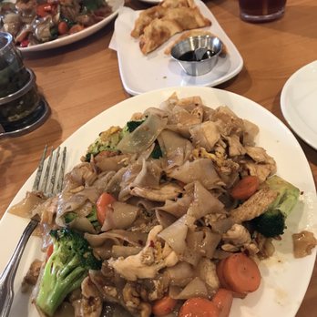 Thai Thai - Pad see ew/potstickers/basil noodle - Thai Near Me - Hanford, California Thai Thai - Pad see ew/potstickers/basil noodle - Thai Near Me - Hanford, California