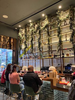 Isla & Co. - Midtown by null