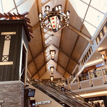 Aberdeen Mall - Inside of Aberdeen Mall, Kamloops - Shopping Centers Near Me - Kamloops, British Columbia Aberdeen Mall - Inside of Aberdeen Mall, Kamloops - Shopping Centers Near Me - Kamloops, British Columbia