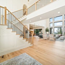 Macadam Floor, Carpet And Design - Portland - Taking your home and bringing life and light to the design. Improved flooring can bring your home into a more modern and upli...