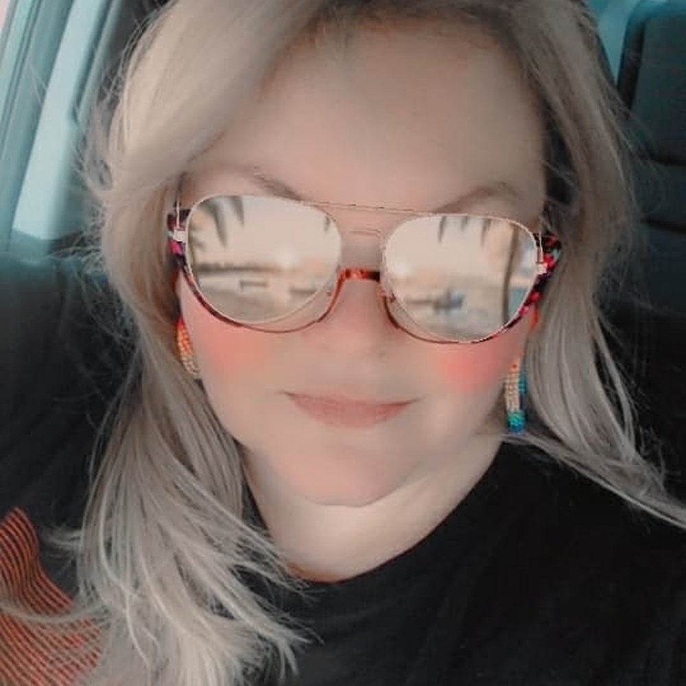Color by Dana. She's amazing! Color by Dana. She's amazing!