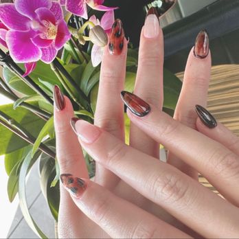 The Finest Nails and Spa - Nail Design - Nail Salons Near Me - Costa Mesa, California