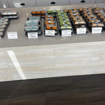 Fujiya Hawaii - Candy Stores Near Me - Honolulu, Hawaii