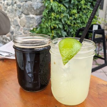 Yodelin - Root Beer & Ginger Soda - Seafood Near Me - Leavenworth, Washington