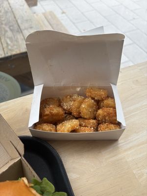 Cracked Eggery by null