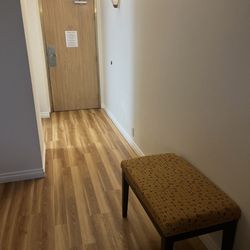 Village Inn & Suites