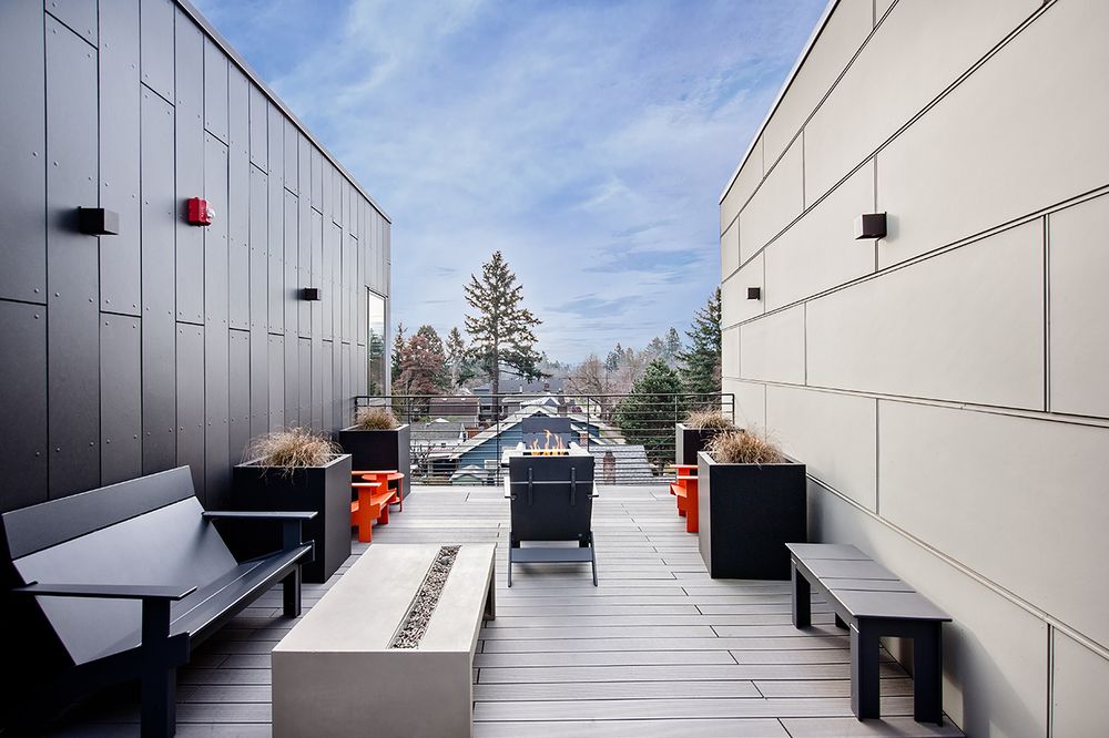 THE BRIDGETOWN Updated September 2024 15 Photos 4525 NE Fremont