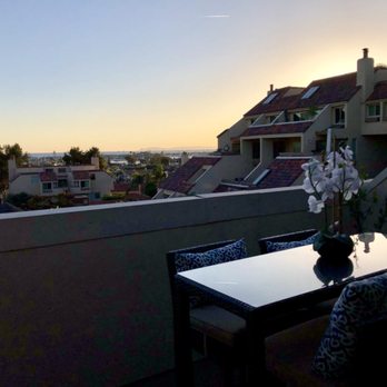 Promontory Point Apartment Homes - Apartments Near Me - Newport Beach, California Promontory Point Apartment Homes - Apartments Near Me - Newport Beach, California