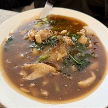 Thai Station - Rad Na chicken - Thai Near Me - Fountain Valley, California Thai Station - Rad Na chicken - Thai Near Me - Fountain Valley, California