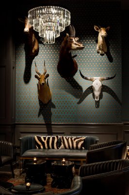 Magnum Speakeasy by null