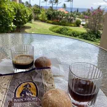 Zippy's Kahului - Freshly baked, dense and unsatisfying malasadas. So sad! - Fast Food Near Me - Kahului, Hawaii Zippy's Kahului - Freshly baked, dense and unsatisfying malasadas. So sad! - Fast Food Near Me - Kahului, Hawaii