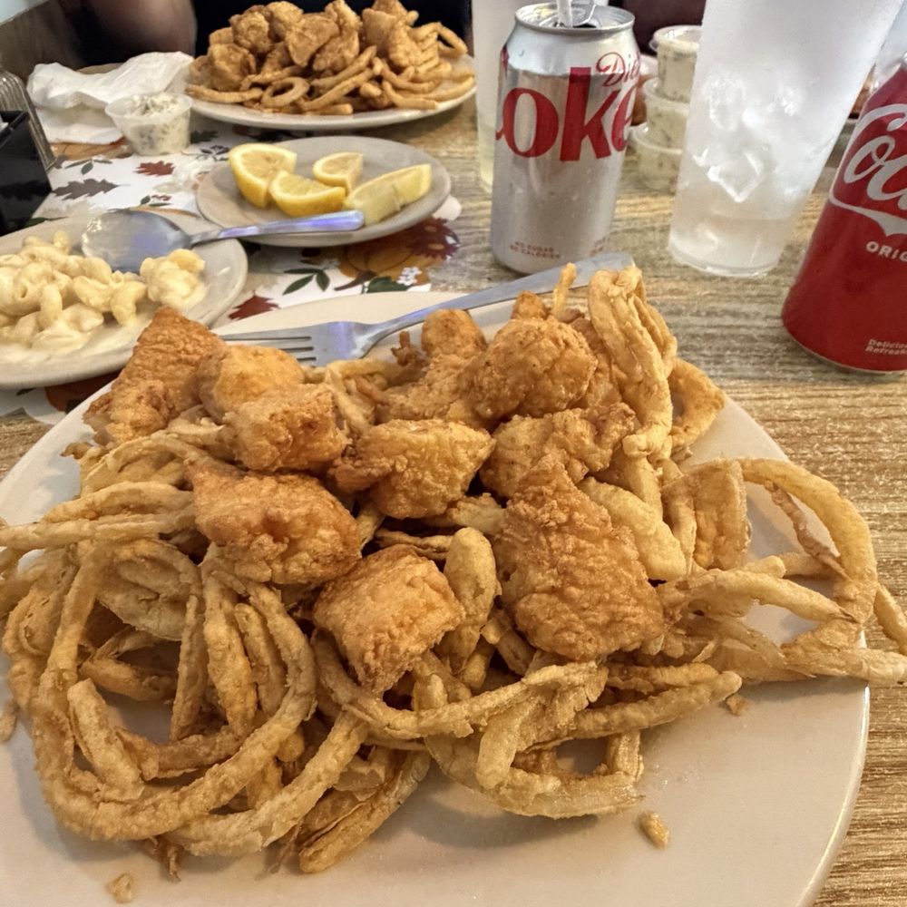 Essex Seafood Two - Seafood Near Me - Pierson, Florida Essex Seafood Two - Seafood Near Me - Pierson, Florida