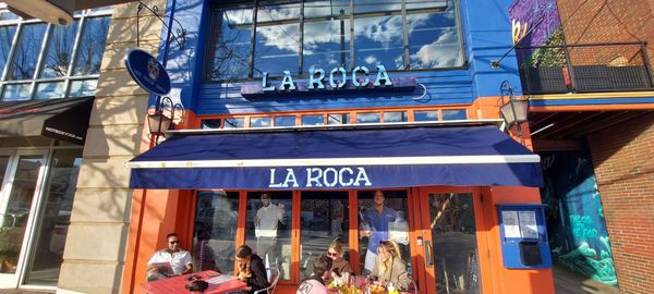La Roca by null
