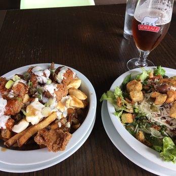 Chez Victor - Buffalo poutines and cesar salad - Burgers Near Me - Quebec City, Quebec Chez Victor - Buffalo poutines and cesar salad - Burgers Near Me - Quebec City, Quebec