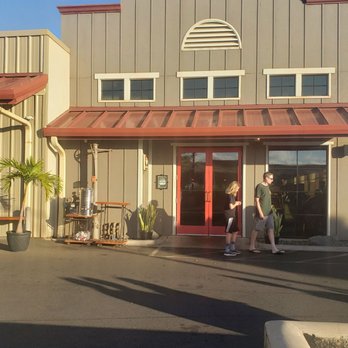 Star Noodle - Entrance - Asian Fusion Near Me - Lahaina, Hawaii