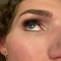 The Lash Resort & Brow Studio - After saying that I specifically do not want a cat eye shape and instead wanted a wispy spiked look this is what I got. Also these brows....