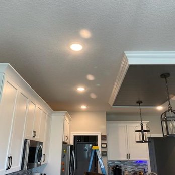 B & L Electric - Electricians Near Me - Des Moines, Iowa B & L Electric - Electricians Near Me - Des Moines, Iowa
