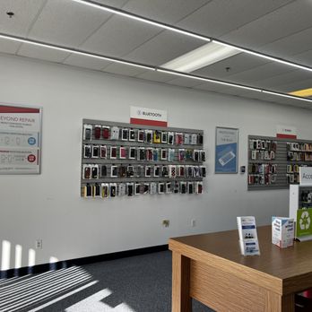 CPR Cell Phone Repair Lilburn - Mobile Phone Repair Near Me - Lilburn, Georgia CPR Cell Phone Repair Lilburn - Mobile Phone Repair Near Me - Lilburn, Georgia