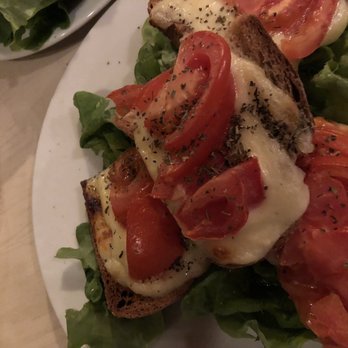 Bistro des Augustins - Italiano toasts - Bistros Near Me - Paris, 75 Bistro des Augustins - Italiano toasts - Bistros Near Me - Paris, 75