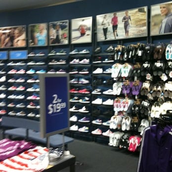 Foot Locker - Shoe Stores Near Me - Plano, Texas