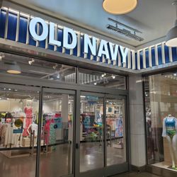 Old Navy - Entrance area of Old Navy at the Ala.Moana Shopping Center.