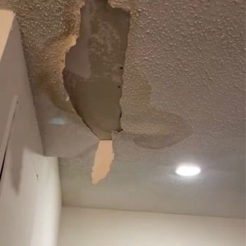 Arbor Mill Apartments - The ceiling water damage - Apartments Near Me - Norcross, Georgia Arbor Mill Apartments - The ceiling water damage - Apartments Near Me - Norcross, Georgia