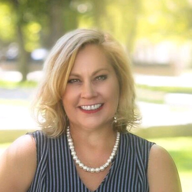 LORI ENTNER COLDWELL BANKER SELECT REAL ESTATE 123 W 2nd St, Carson